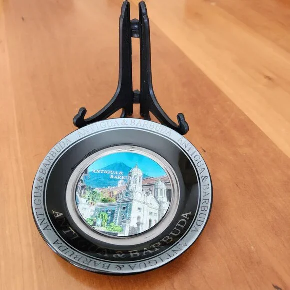 Antigua and Barbuda Souvenir Decorative Plate with Stand Collectible NEW - Picture 3 of 7